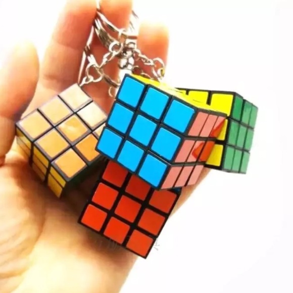 Rubiks Cube Keychain - Picture 4 of 4